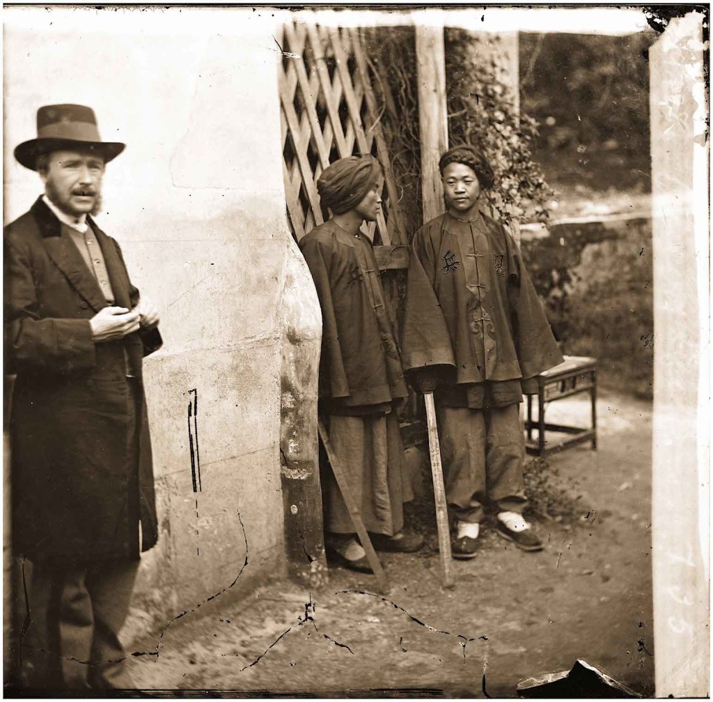 1871, John Thomson in Amoy, China • John Thomson ad Amoy, Cina