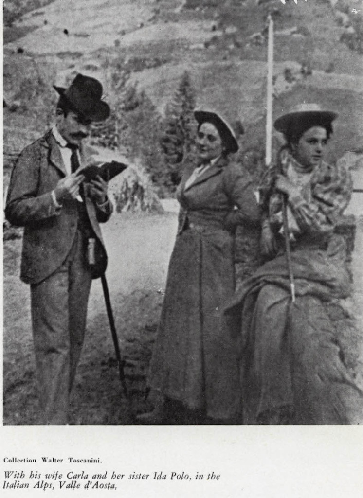 Con la moglie Carla e sua sorella Ida Polo, sulle Alpi italiane in Val d'AOSTA.